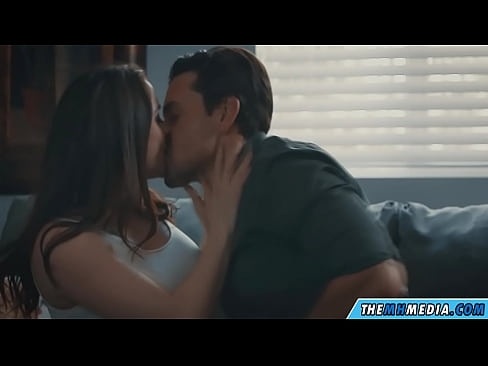 ❤️ رابطه جنسی عاشقانه با یک مادر خوش اندام پورنو در fa.sexafinkarasskaz.ru